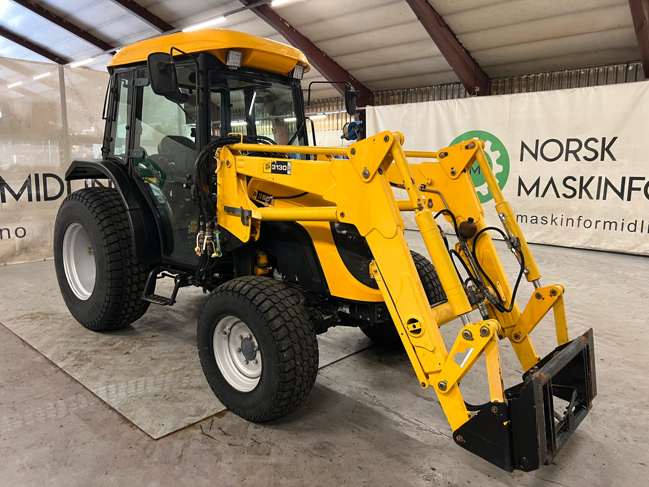 JCB 360 - Traktor: gambar 5 JCB 360 - Traktor: gambar 5
