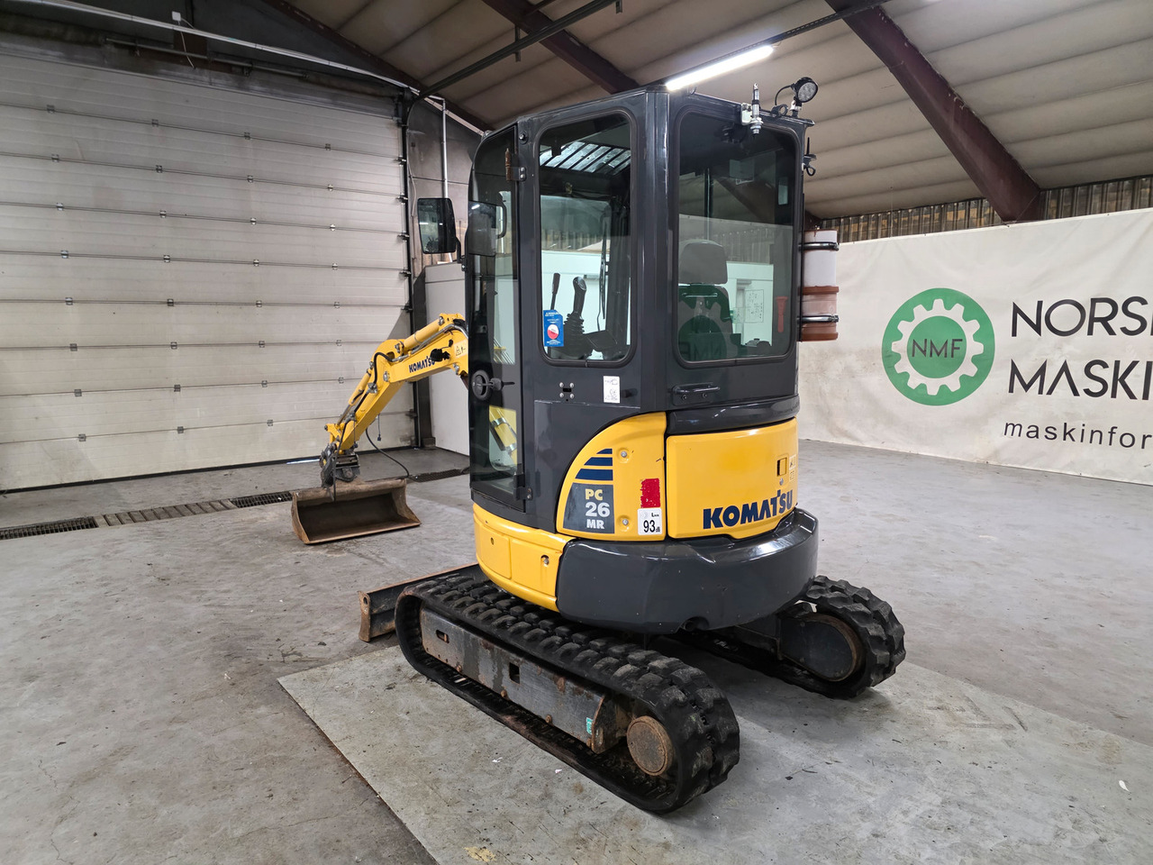 Komatsu PC26MR-3 - Ekskavator mini: gambar 3 Komatsu PC26MR-3 - Ekskavator mini: gambar 3