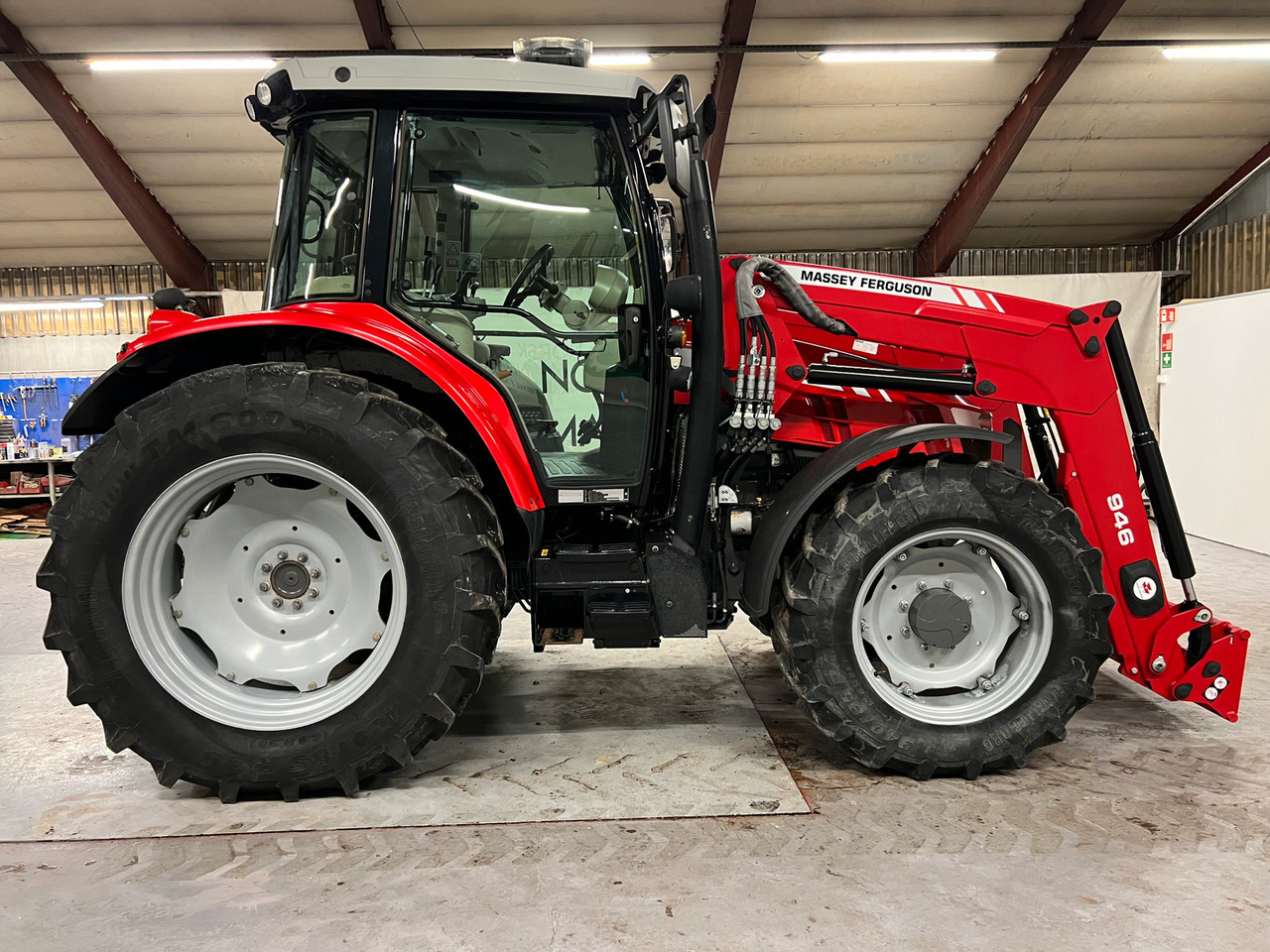 Massey Ferguson 5612 Dyna 4 #KUN 925 Timer# - Traktor: gambar 4 Massey Ferguson 5612 Dyna 4 #KUN 925 Timer# - Traktor: gambar 4