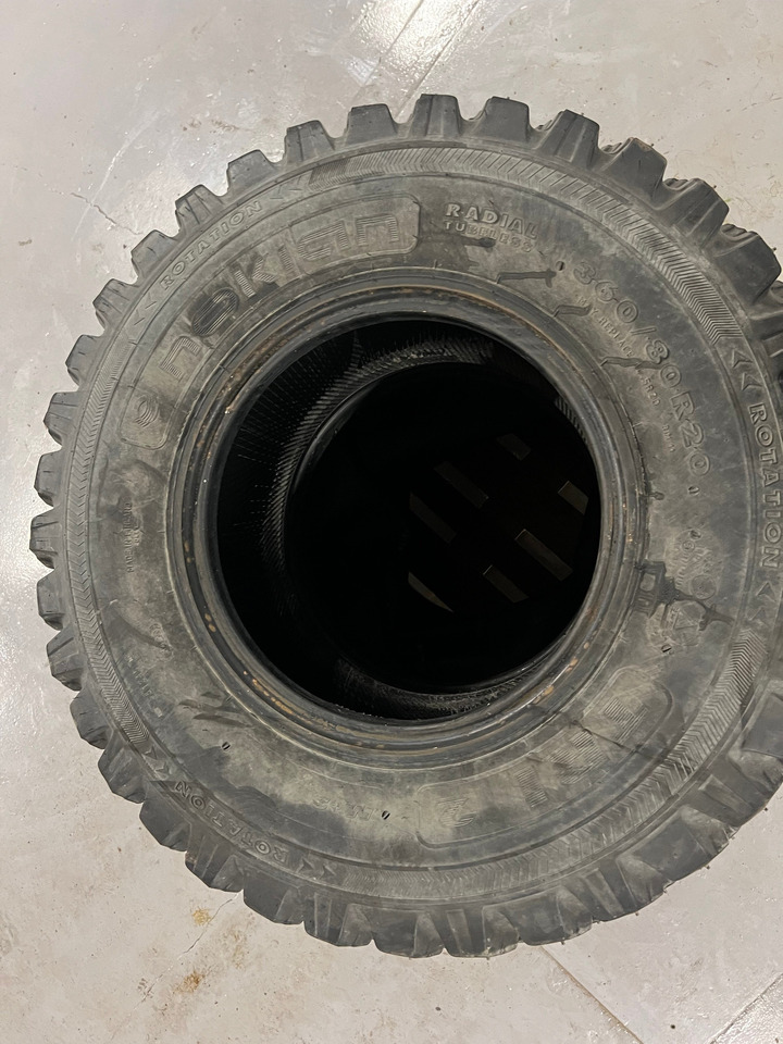 TRI 2 Dekk, TRI 2 DEKK MED PIGG - Roda untuk Peralatan pertanian: gambar 3 TRI 2 Dekk, TRI 2 DEKK MED PIGG - Roda untuk Peralatan pertanian: gambar 3