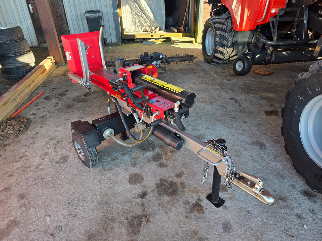Vedkløyver med hengerfeste til bil - Log splitter: gambar 1 Vedkløyver med hengerfeste til bil - Log splitter: gambar 1