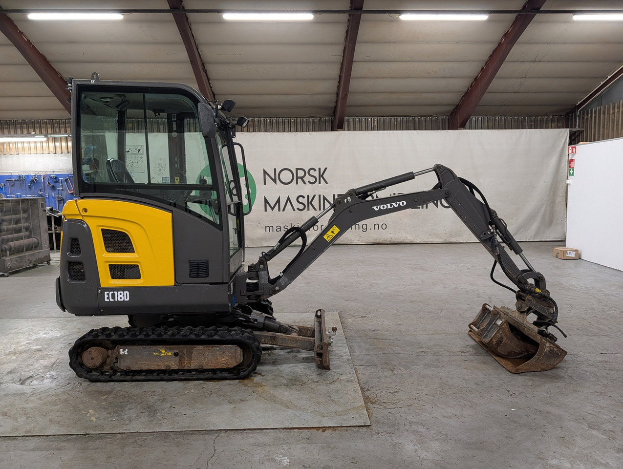 Volvo ECR18D - Ekskavator mini: gambar 5 Volvo ECR18D - Ekskavator mini: gambar 5