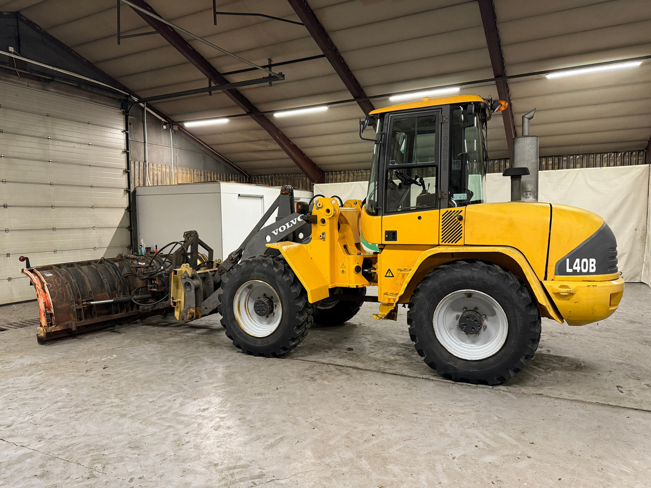 Volvo L40B-TP #Skuffe og Skjær #Kun 3458 timer - Wheel loader: gambar 2 Volvo L40B-TP #Skuffe og Skjær #Kun 3458 timer - Wheel loader: gambar 2