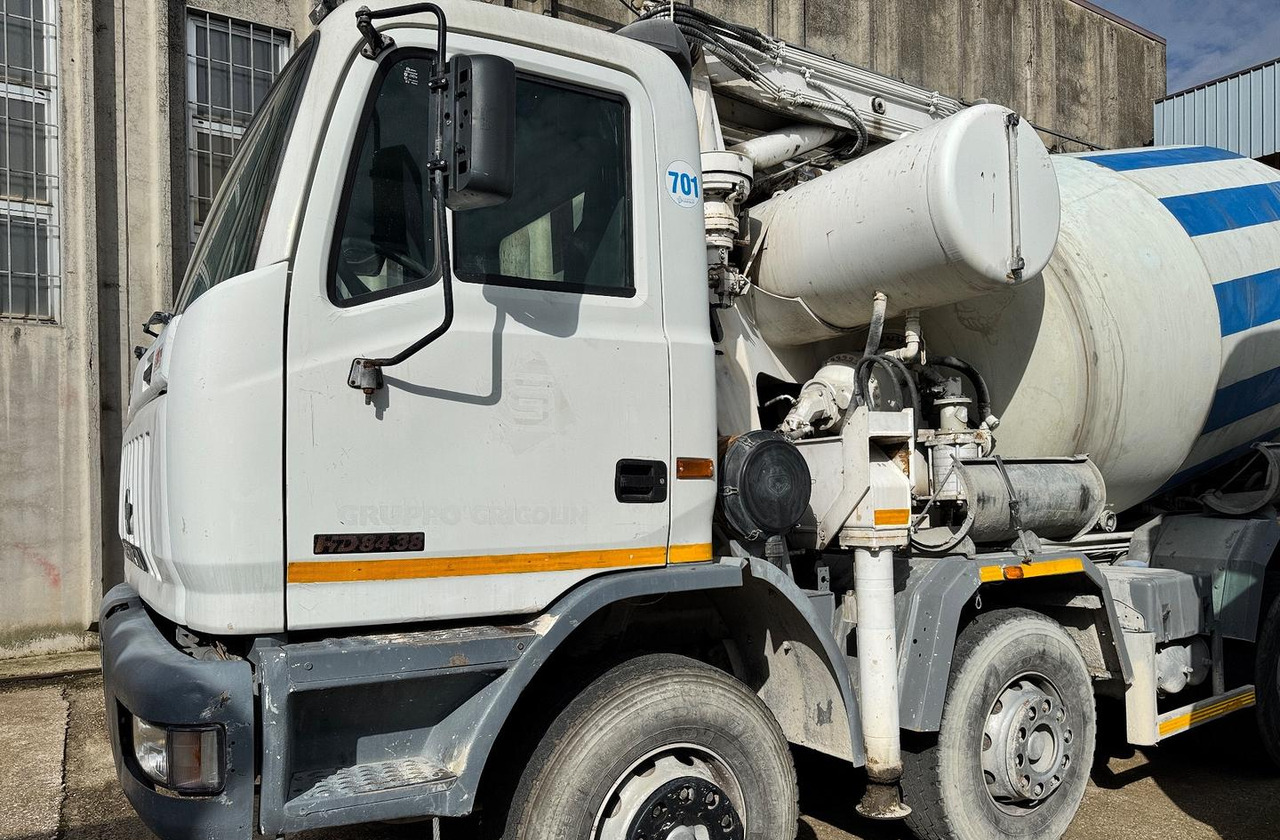 Betonpompa CIFA ASTRA HD84.38 - 2003 - Truk pompa beton: gambar 4 Betonpompa CIFA ASTRA HD84.38 - 2003 - Truk pompa beton: gambar 4