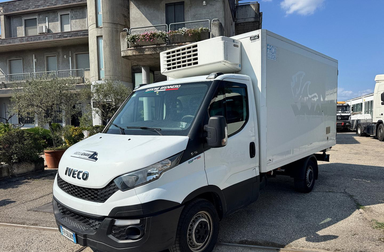 IVECO DAILY 35S15 - FRIGO FRC - PATENTE B - Van berpendingin: gambar 1 IVECO DAILY 35S15 - FRIGO FRC - PATENTE B - Van berpendingin: gambar 1
