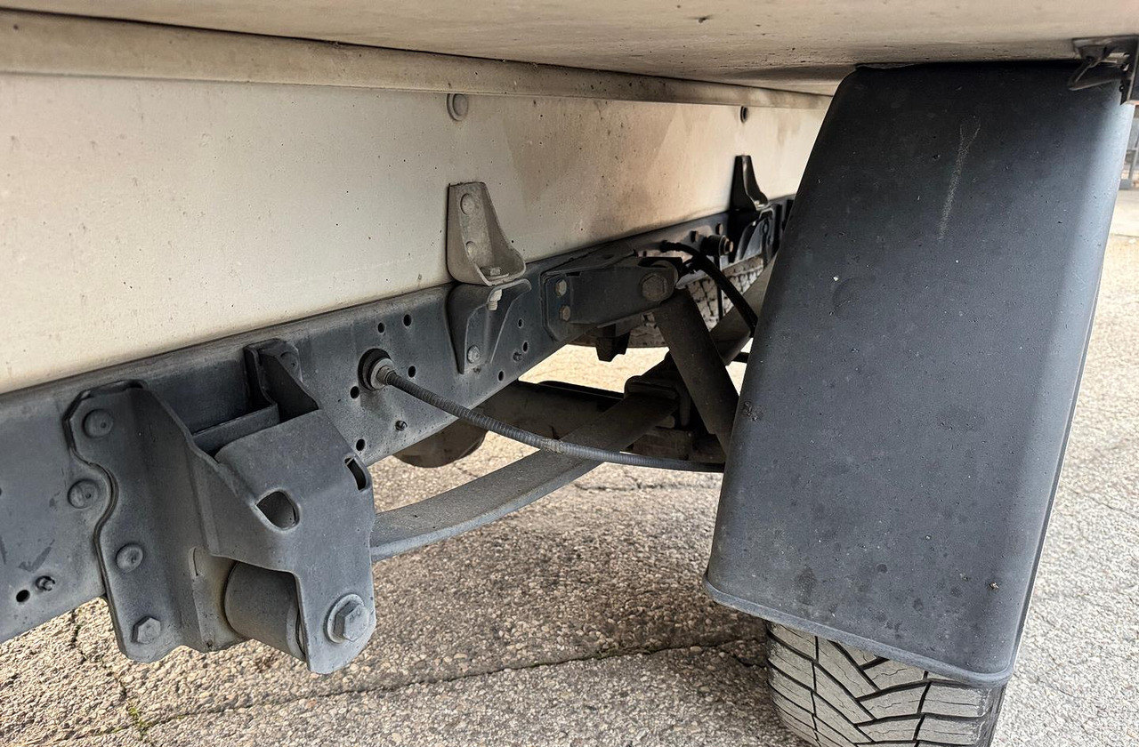 Leasing  IVECO DAILY 35S16 - FRIGO - 2019 IVECO DAILY 35S16 - FRIGO - 2019: gambar 14