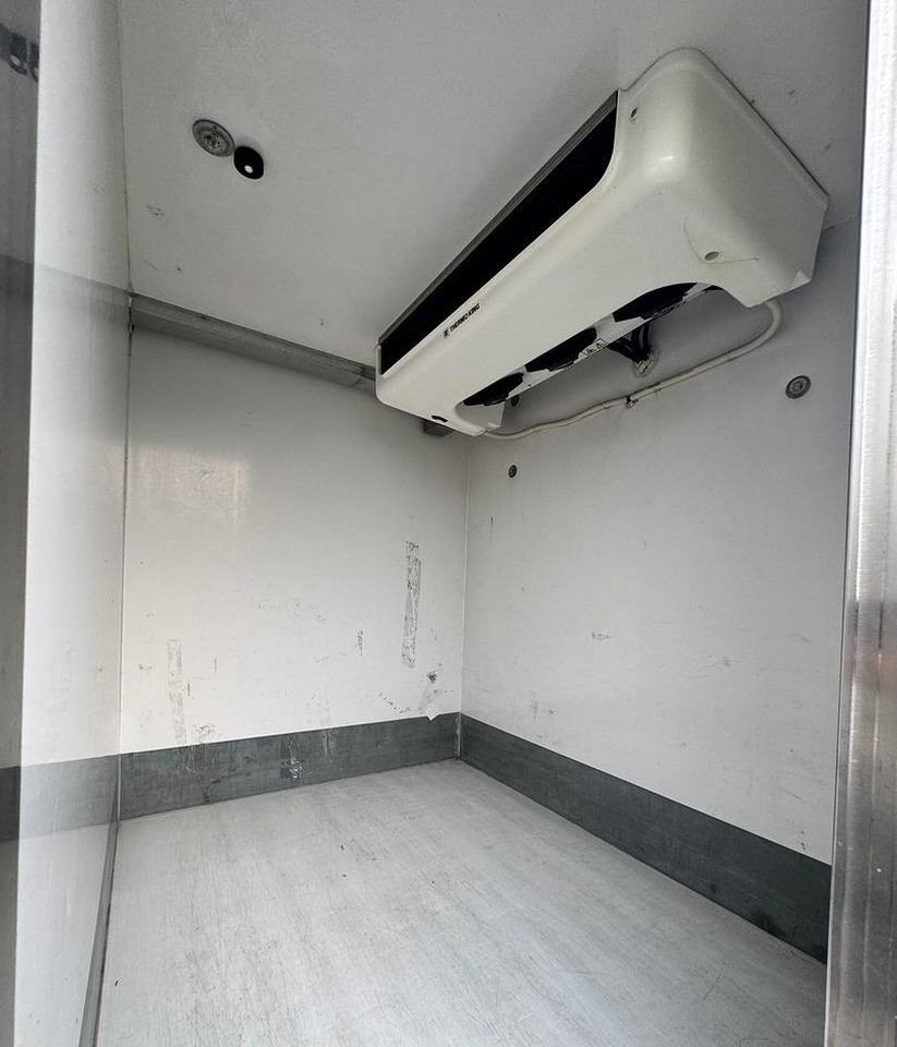 Leasing  IVECO DAILY 35S16 - FRIGO - 2019 IVECO DAILY 35S16 - FRIGO - 2019: gambar 19