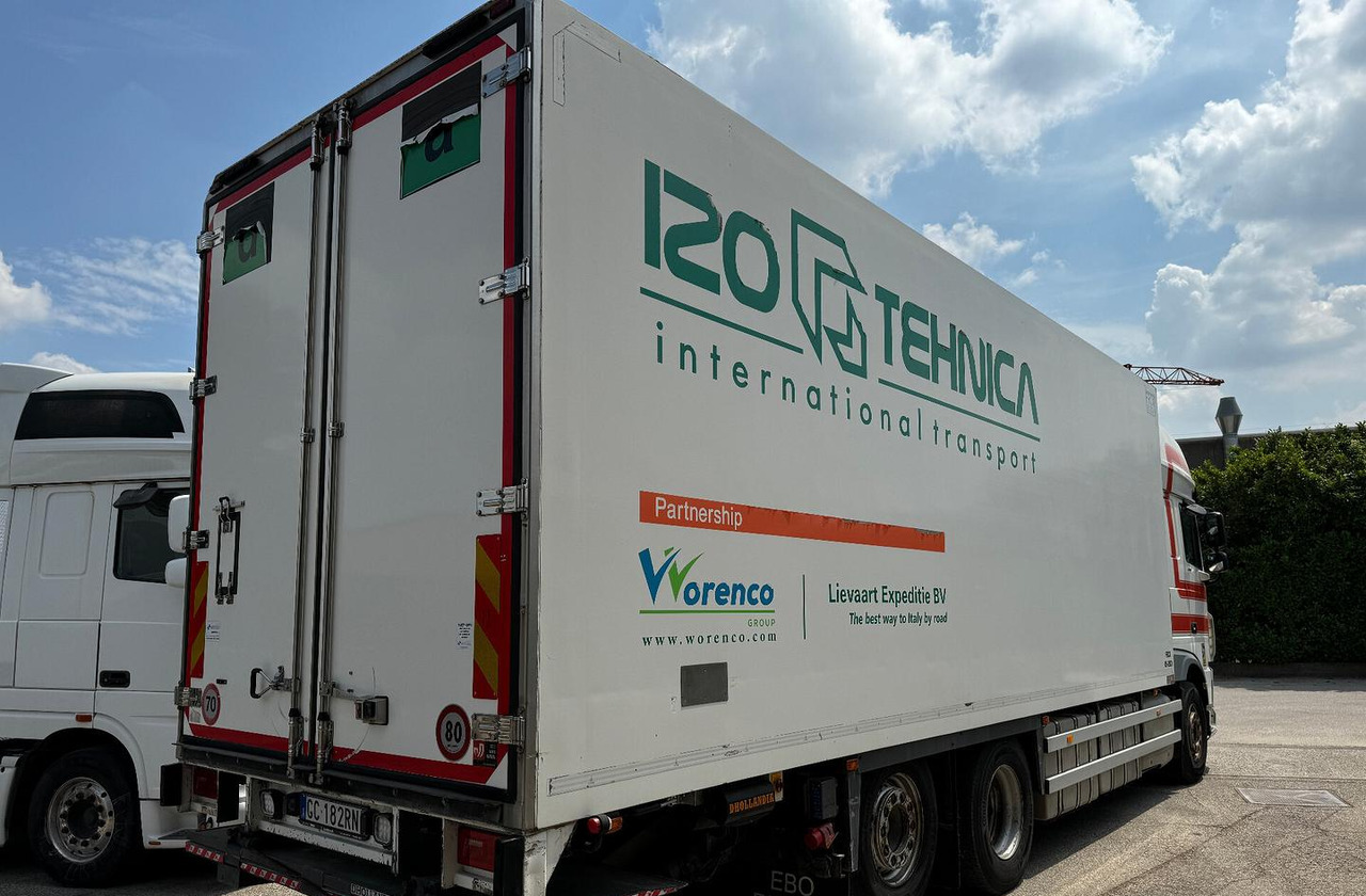 Motrice frigo DAF XF 105.460 con Sponda - Truk berpendingin: gambar 5 Motrice frigo DAF XF 105.460 con Sponda - Truk berpendingin: gambar 5