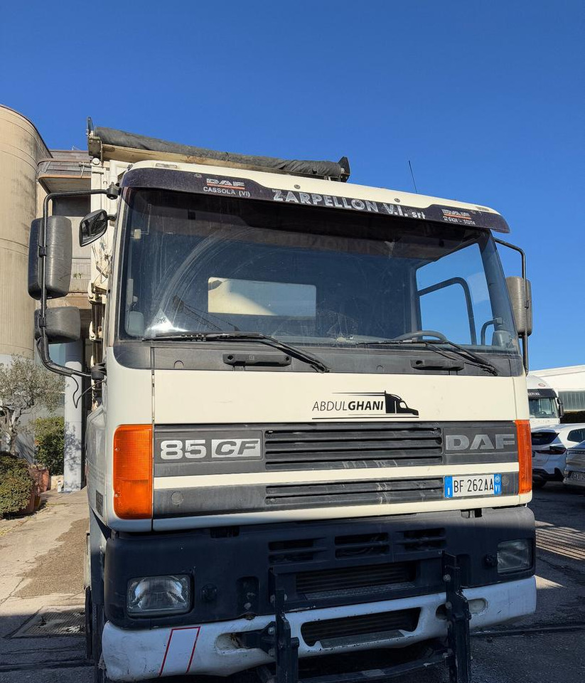 Ribaltabile daf 85cf 430 / anno 1999 - Truk jungkit: gambar 3 Ribaltabile daf 85cf 430 / anno 1999 - Truk jungkit: gambar 3