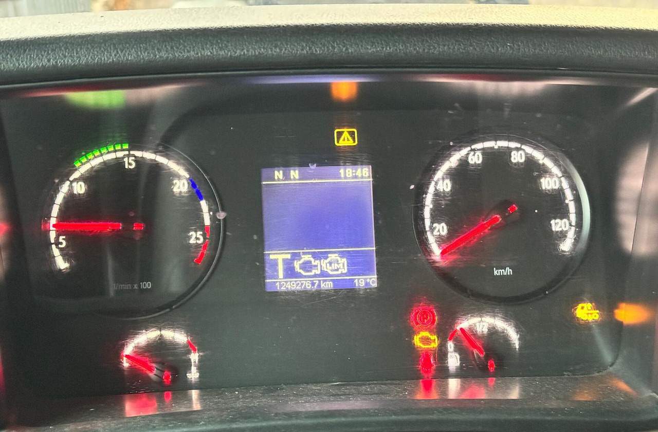 Tractor head Trattore stradale Scania R420 - Euro 5 - 2011: gambar 7 Tractor head Trattore stradale Scania R420 - Euro 5 - 2011: gambar 7