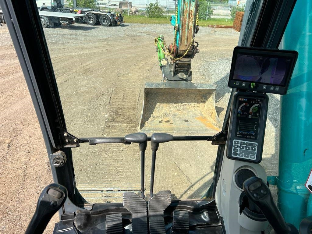 Kobelco SK 210 LC-10 - Ekskavator perayap: gambar 3 Kobelco SK 210 LC-10 - Ekskavator perayap: gambar 3