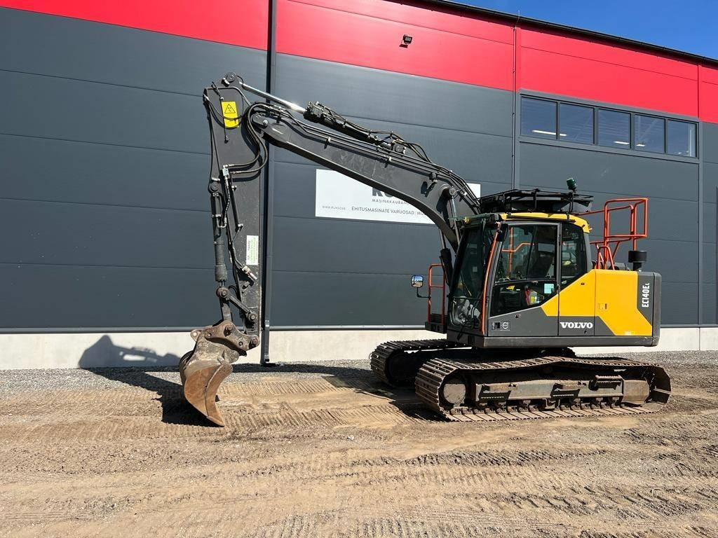 Volvo EC 140 E - Ekskavator perayap: gambar 1 Volvo EC 140 E - Ekskavator perayap: gambar 1