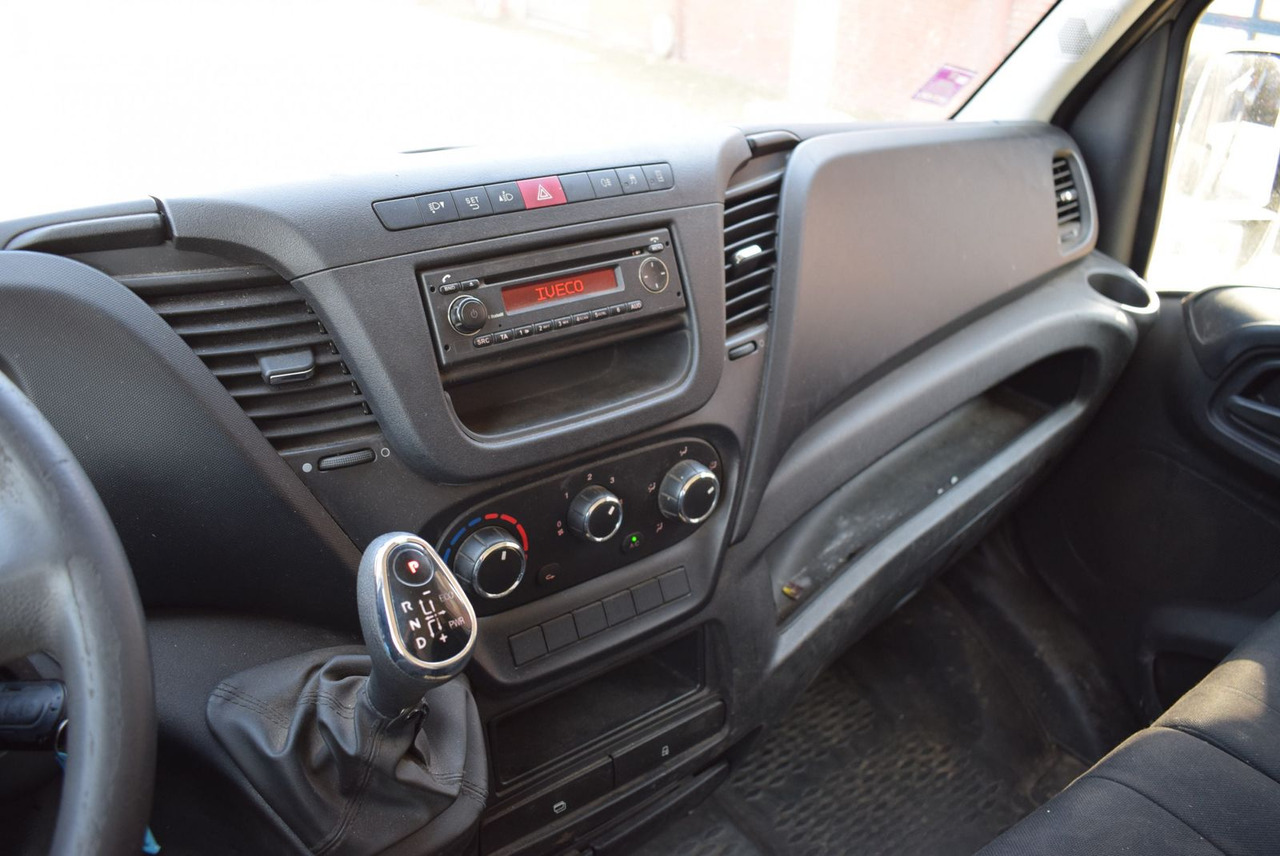 Van panel Iveco Daily 35C17 3,0 Automatik Klima AHK HU bis 12/25: gambar 16