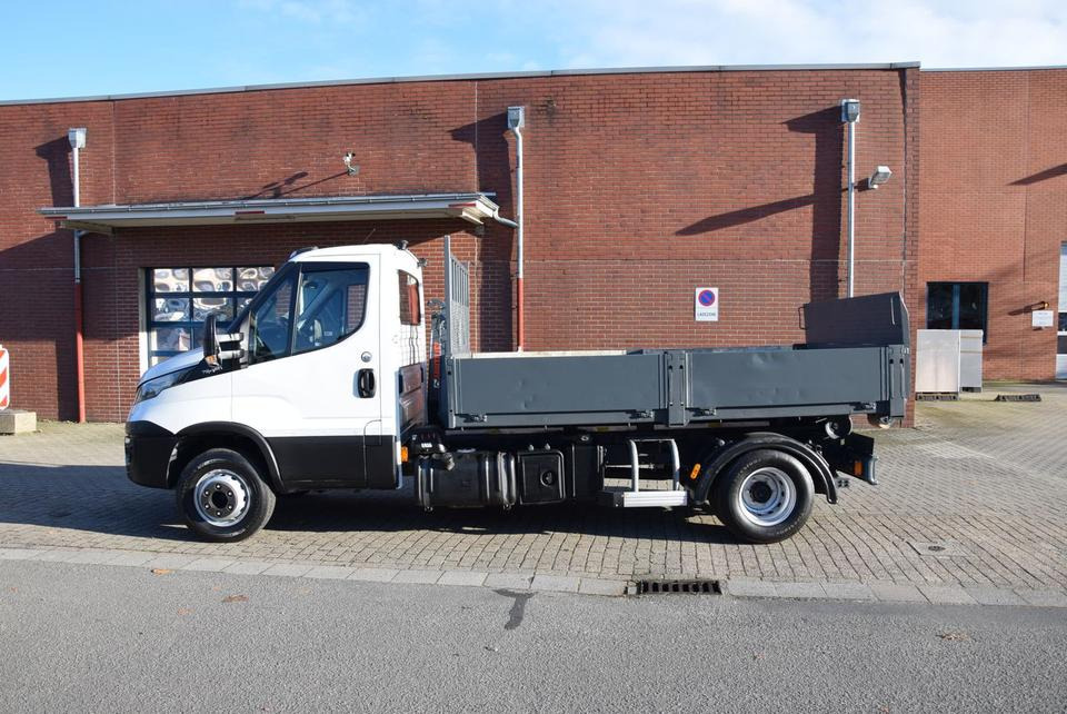 Iveco Daily 70 C18 City Haken Abrollkip.HIAB Multilift - Van jungkit: gambar 4 Iveco Daily 70 C18 City Haken Abrollkip.HIAB Multilift - Van jungkit: gambar 4