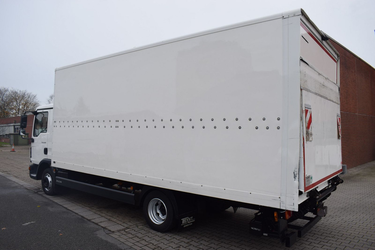 MAN TGL 8.220 Koffer LBW Klima EURO6 Luftfederung - Van box: gambar 4 MAN TGL 8.220 Koffer LBW Klima EURO6 Luftfederung - Van box: gambar 4