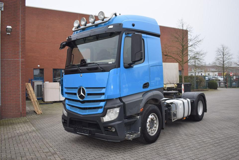 Mercedes-Benz Actros 1843 Stream Space Kipphydraulik Klima - Tractor head: gambar 1 Mercedes-Benz Actros 1843 Stream Space Kipphydraulik Klima - Tractor head: gambar 1