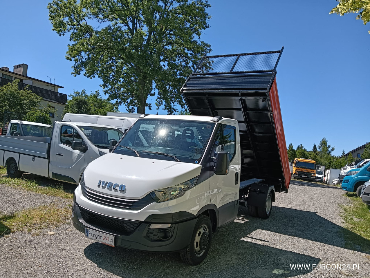 IVECO DAILY 35C14 WYWROTKA KIPER Z NAJAZDAMI NR 841 - Van jungkit: gambar 1 IVECO DAILY 35C14 WYWROTKA KIPER Z NAJAZDAMI NR 841 - Van jungkit: gambar 1