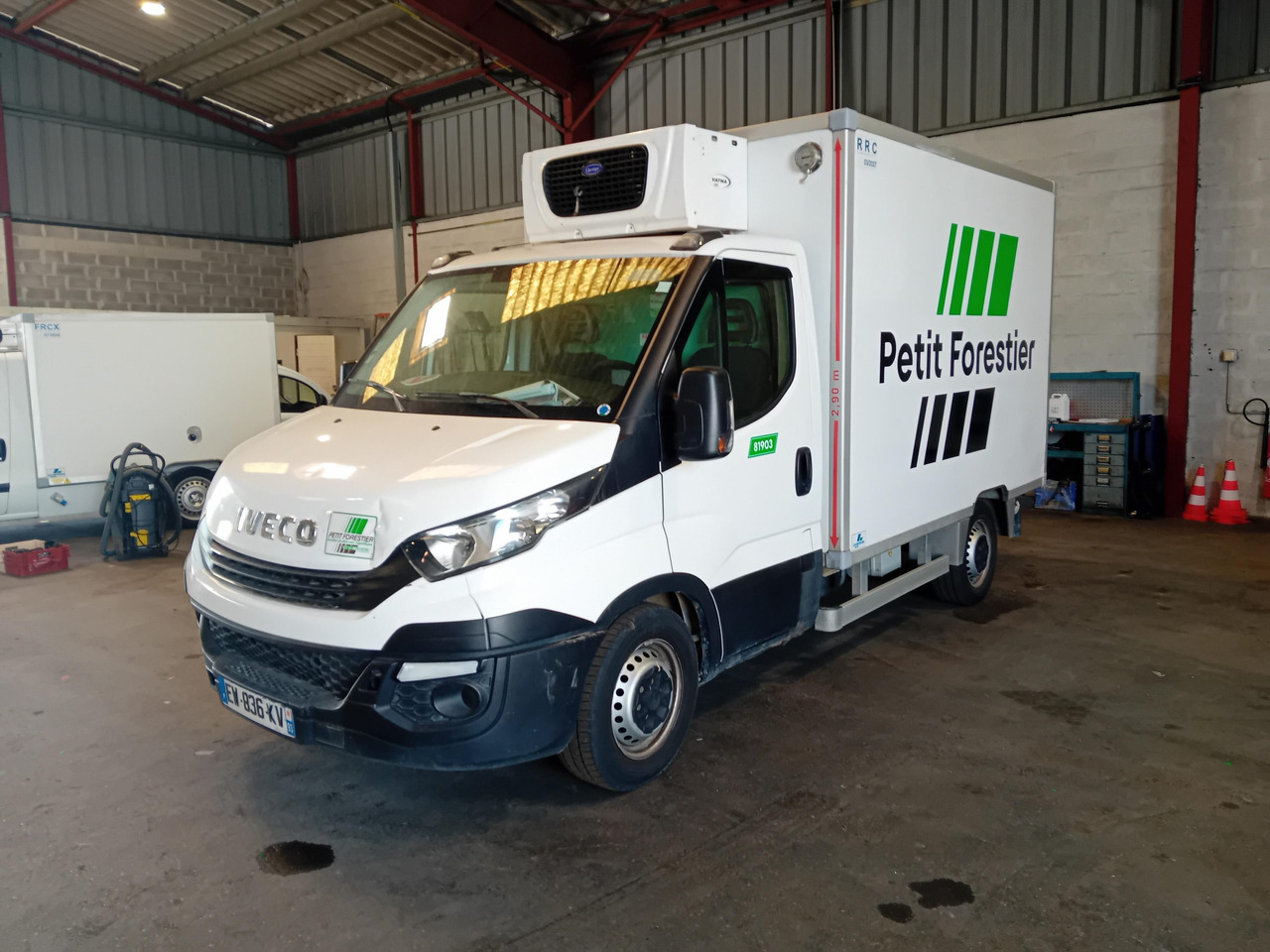 IVECO DAILY 35S12 KONTENER CHŁODNIA MROŹNIA NR 875 - Van berpendingin: gambar 1 IVECO DAILY 35S12 KONTENER CHŁODNIA MROŹNIA NR 875 - Van berpendingin: gambar 1