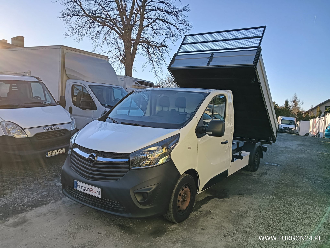 OPEL VIVARO WYWROTKA KIPER Z NAJAZDAMI NR 632 - Van jungkit: gambar 1 OPEL VIVARO WYWROTKA KIPER Z NAJAZDAMI NR 632 - Van jungkit: gambar 1
