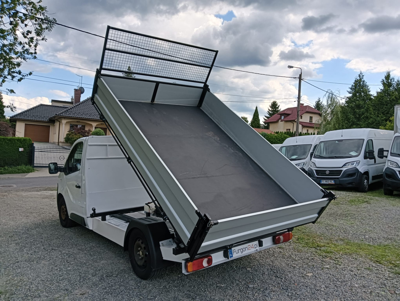 OPEL VIVARO WYWROTKA KIPER Z NAJAZDAMI NR 870 - Van jungkit: gambar 5 OPEL VIVARO WYWROTKA KIPER Z NAJAZDAMI NR 870 - Van jungkit: gambar 5