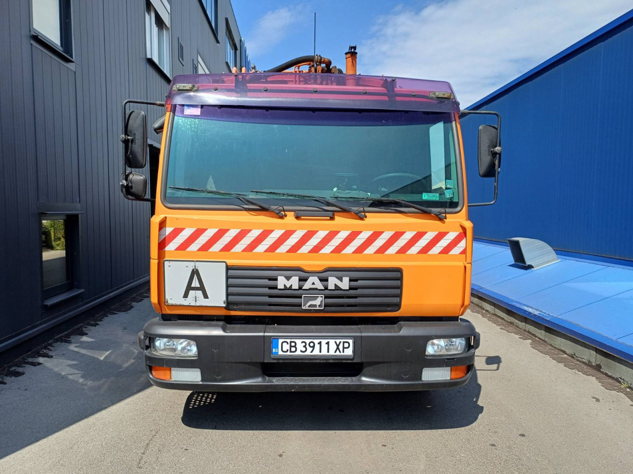 MAN TGL200 - Truk sampah: gambar 3 MAN TGL200 - Truk sampah: gambar 3