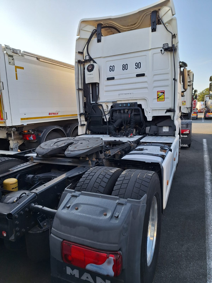 MAN TGX 18.460 - Tractor head: gambar 3 MAN TGX 18.460 - Tractor head: gambar 3