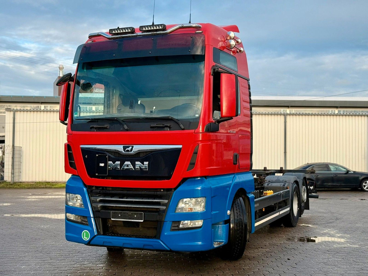 MAN TGX 26.470 XXL 6x2 BDF+Retarter +Standklima - Pengangkut kontainer/ Container truck: gambar 1 MAN TGX 26.470 XXL 6x2 BDF+Retarter +Standklima - Pengangkut kontainer/ Container truck: gambar 1