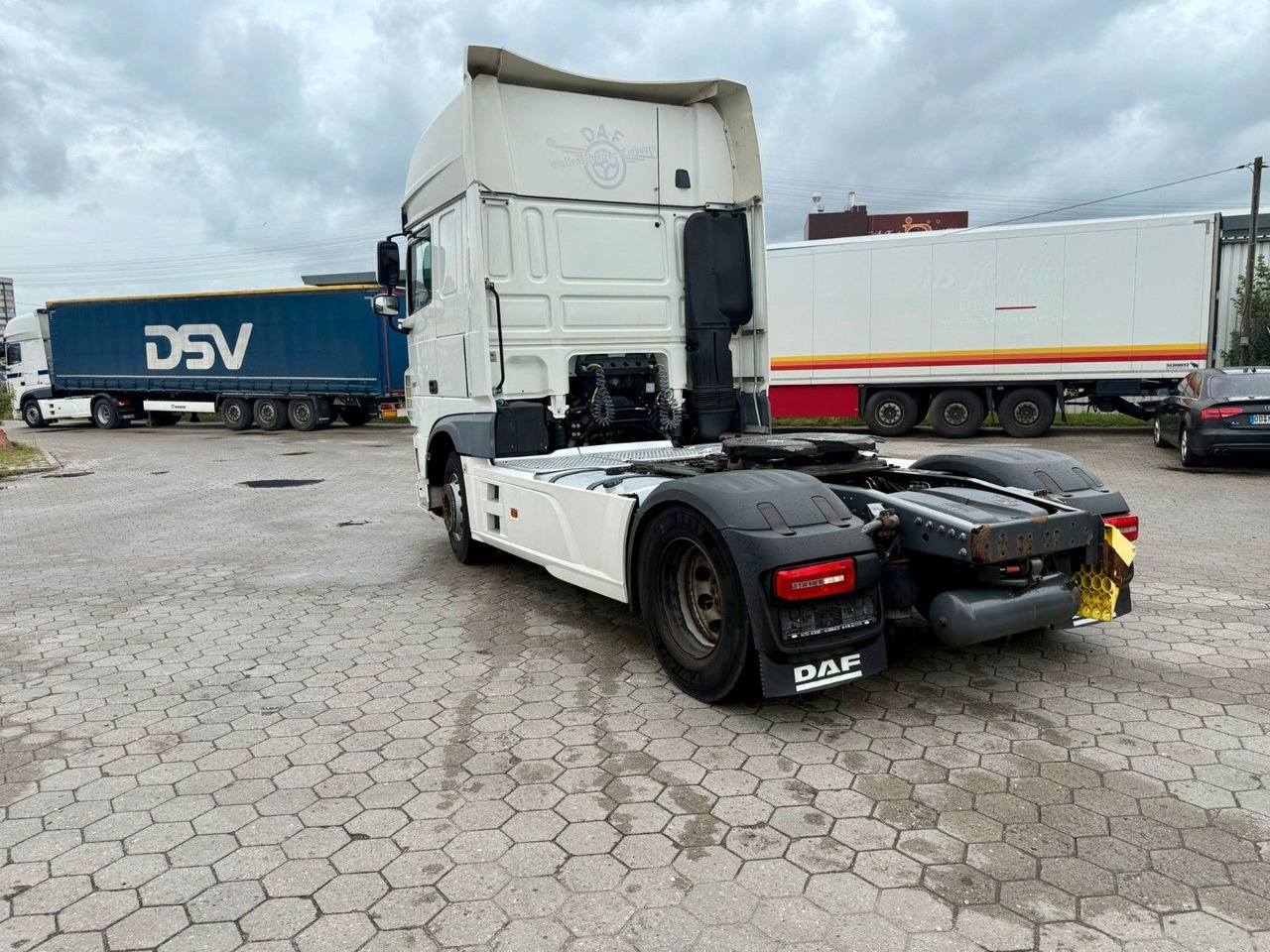DAF XF 460 +Retarter+2xTank - Tractor head: gambar 5 DAF XF 460 +Retarter+2xTank - Tractor head: gambar 5