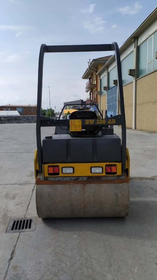 Bomag BW 138 AD - Roller jalan: gambar 5 Bomag BW 138 AD - Roller jalan: gambar 5