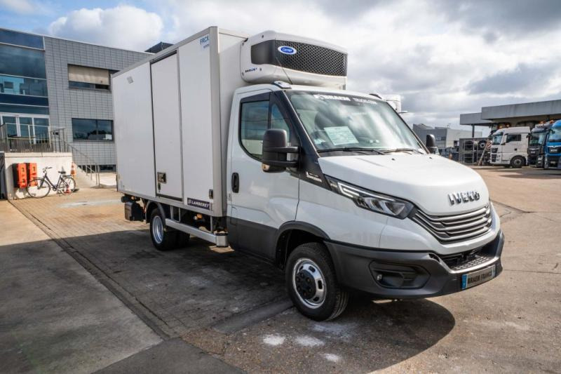 Iveco DAILY 35C180 HI MATIC+CARRIER XERIOS 5+ DHOLLANDIA - Van berpendingin: gambar 2 Iveco DAILY 35C180 HI MATIC+CARRIER XERIOS 5+ DHOLLANDIA - Van berpendingin: gambar 2