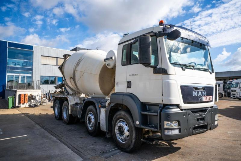 MAN TGS 32.360 BB+LIEBHERR 9m3 - Truk pengaduk beton: gambar 2 MAN TGS 32.360 BB+LIEBHERR 9m3 - Truk pengaduk beton: gambar 2