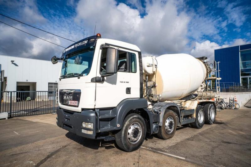 MAN TGS 32.360 BB+LIEBHERR 9m3 - Truk pengaduk beton: gambar 1 MAN TGS 32.360 BB+LIEBHERR 9m3 - Truk pengaduk beton: gambar 1