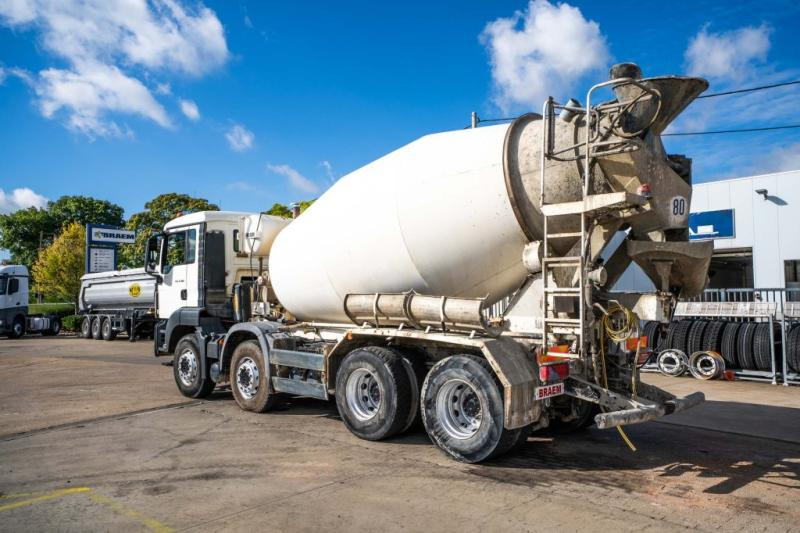 MAN TGS 32.360 BB+LIEBHERR 9m3 - Truk pengaduk beton: gambar 5 MAN TGS 32.360 BB+LIEBHERR 9m3 - Truk pengaduk beton: gambar 5