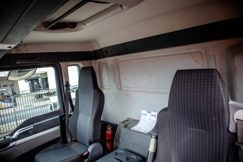 Truk pengaduk beton MAN TGS 32.360 BB+MIXER 9M³: gambar 9 Truk pengaduk beton MAN TGS 32.360 BB+MIXER 9M³: gambar 9