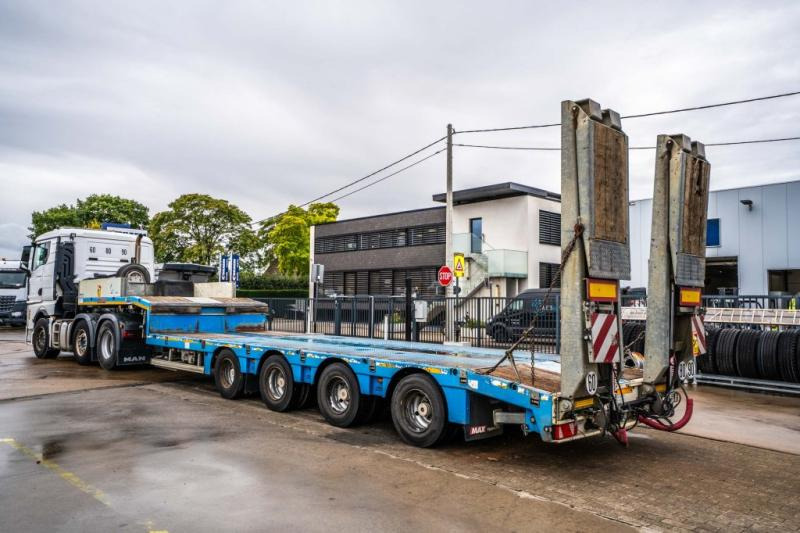 MAX TRAILER MAX TRAILER 110-F-S44+3XSTEERING/DIR. - Semi-trailer low bed: gambar 5 MAX TRAILER MAX TRAILER 110-F-S44+3XSTEERING/DIR. - Semi-trailer low bed: gambar 5
