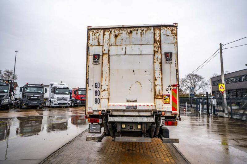 Mercedes ACTROS 1832-MP3+DHOLLANDIA 2.5T. - Truk box: gambar 4 Mercedes ACTROS 1832-MP3+DHOLLANDIA 2.5T. - Truk box: gambar 4