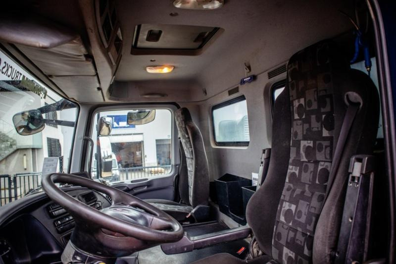 Truk pengaduk beton Mercedes ACTROS 3241 BB-MP2+E5+STETTER: gambar 9 Truk pengaduk beton Mercedes ACTROS 3241 BB-MP2+E5+STETTER: gambar 9