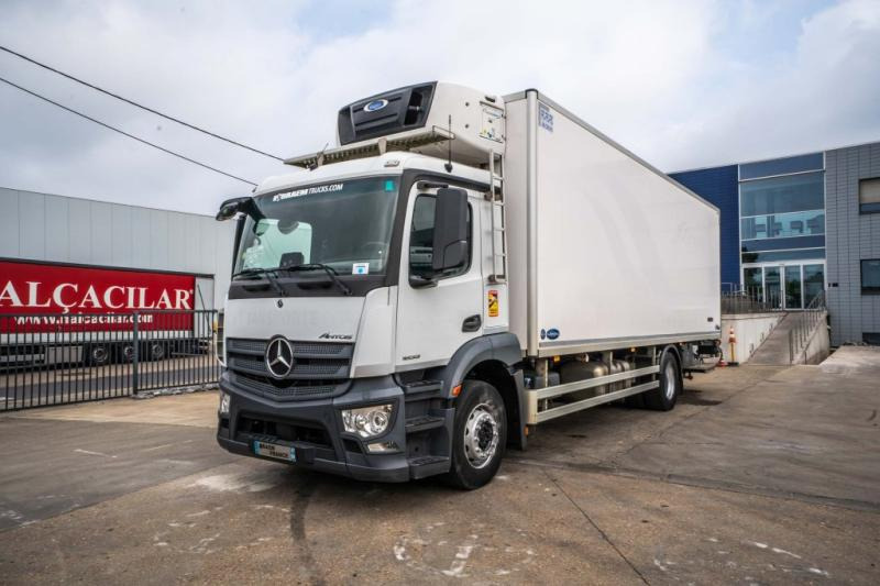 Mercedes ANTOS 1833 +CARRIER SUPRA MULTI 1250Mt+DHOLLANDIA 2.5T - Truk berpendingin: gambar 1 Mercedes ANTOS 1833 +CARRIER SUPRA MULTI 1250Mt+DHOLLANDIA 2.5T - Truk berpendingin: gambar 1