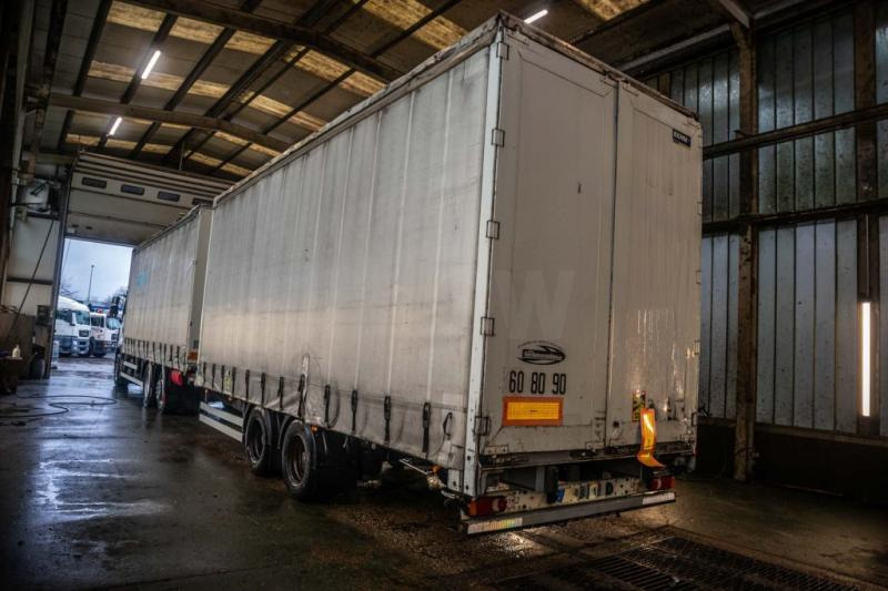 ROBUSTE-KAISER GRAND VOLUME+TOIT DECOUVRABLE - Trailer dengan terpal samping: gambar 4 ROBUSTE-KAISER GRAND VOLUME+TOIT DECOUVRABLE - Trailer dengan terpal samping: gambar 4