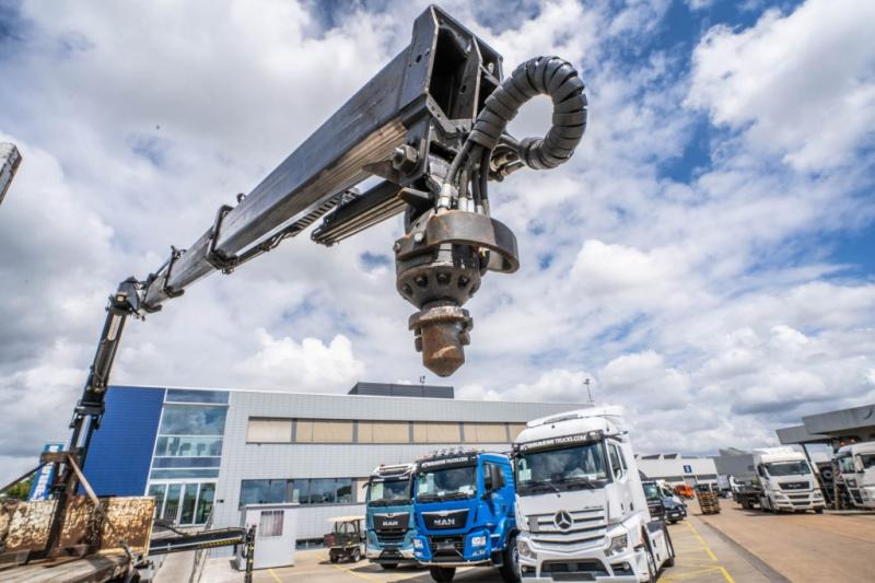 Renault LANDER 340 DXI-6X4+HIAB 14 T/m/3xhydr. - Truk flatbed, Truk derek: gambar 3 Renault LANDER 340 DXI-6X4+HIAB 14 T/m/3xhydr. - Truk flatbed, Truk derek: gambar 3