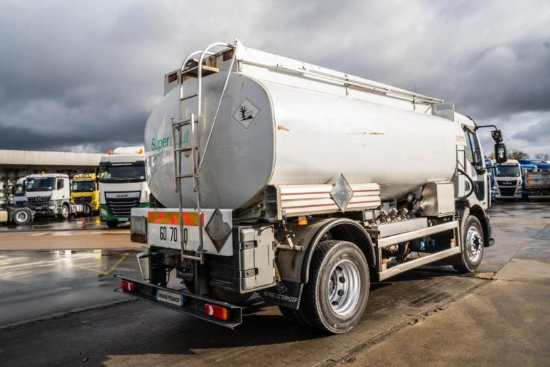 Renault MIDLUM 280+TANK 12.500L/5 Comp. - Truk tangki: gambar 3 Renault MIDLUM 280+TANK 12.500L/5 Comp. - Truk tangki: gambar 3
