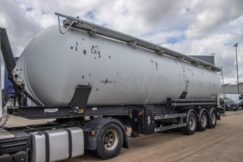SPITZER SILO EUROVRAC-SK 2460 60M³/5xCOMP - Semi trailer silo: gambar 1 SPITZER SILO EUROVRAC-SK 2460 60M³/5xCOMP - Semi trailer silo: gambar 1