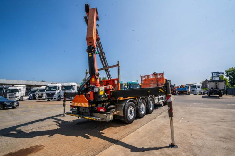 Scania P 410 + PALFINGER PK22002/5 EXT. - Truk flatbed, Truk derek: gambar 4 Scania P 410 + PALFINGER PK22002/5 EXT. - Truk flatbed, Truk derek: gambar 4