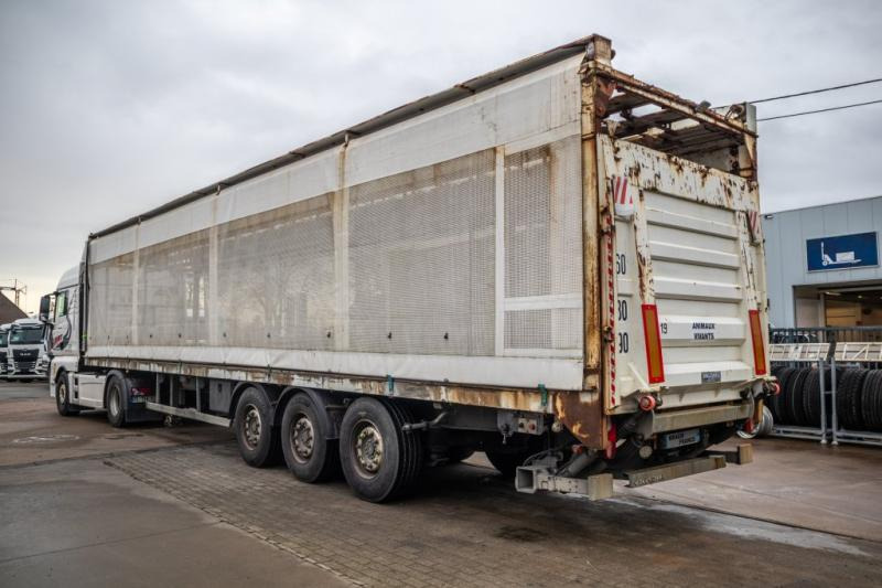 Trouillet VOLAILLE/GEFLÛGEL/POULTRY+HAYON - Semi-trailer: gambar 4 Trouillet VOLAILLE/GEFLÛGEL/POULTRY+HAYON - Semi-trailer: gambar 4