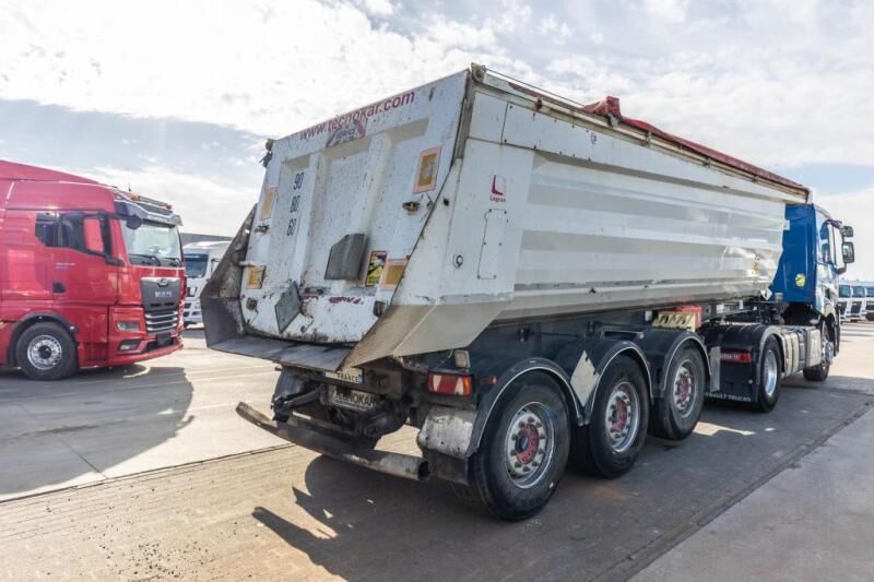 TECNOKAR HARDOX 26m3+BACHE - Semi-trailer jungkit: gambar 4 TECNOKAR HARDOX 26m3+BACHE - Semi-trailer jungkit: gambar 4