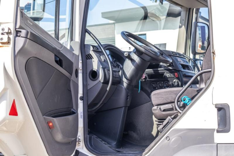 DAF CF 85.460+INTARDER+COMPRESSEUR - Tractor head: gambar 5 DAF CF 85.460+INTARDER+COMPRESSEUR - Tractor head: gambar 5