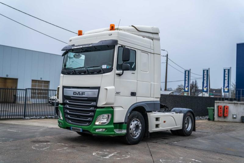 DAF XF 460 + HYDRAULIQUE (50Ton) - Tractor head: gambar 1 DAF XF 460 + HYDRAULIQUE (50Ton) - Tractor head: gambar 1
