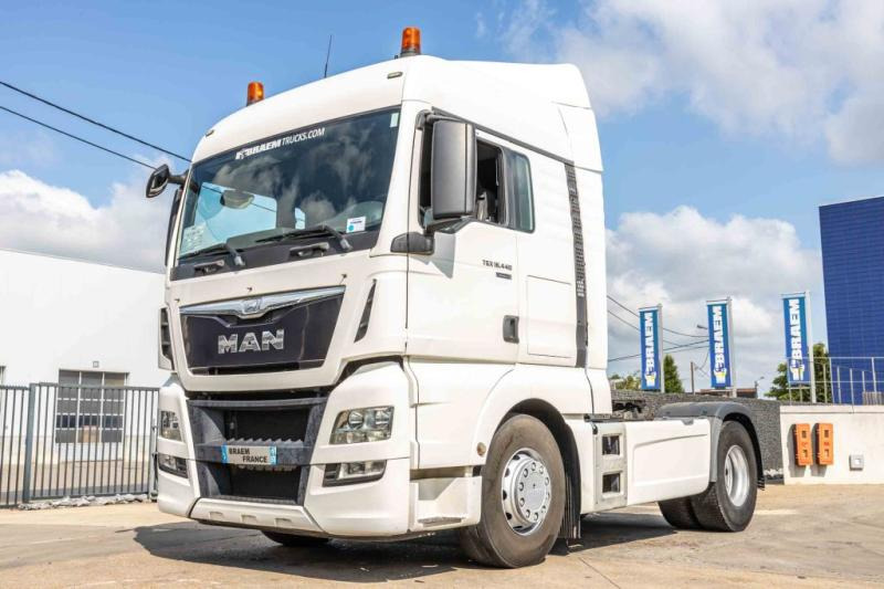 MAN TGX 18.440 XLX+INTARDER - Tractor head: gambar 1 MAN TGX 18.440 XLX+INTARDER - Tractor head: gambar 1