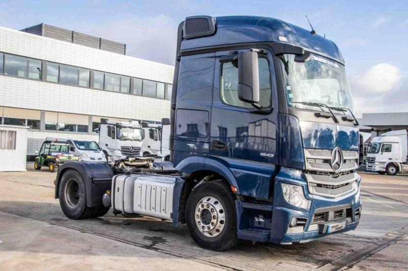 Mercedes ACTROS 1843 LS+E6+HYDRAULIQUE - Tractor head: gambar 2 Mercedes ACTROS 1843 LS+E6+HYDRAULIQUE - Tractor head: gambar 2