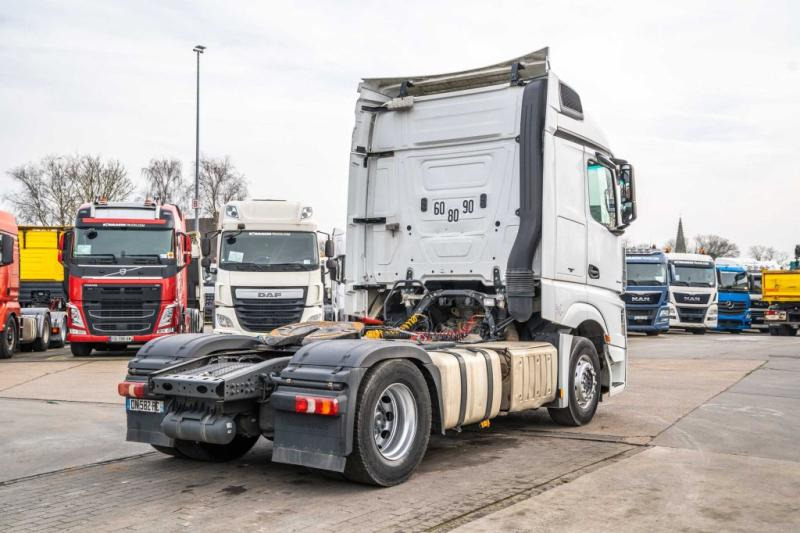 Mercedes ACTROS 1845 LS+E6 - Tractor head: gambar 4 Mercedes ACTROS 1845 LS+E6 - Tractor head: gambar 4